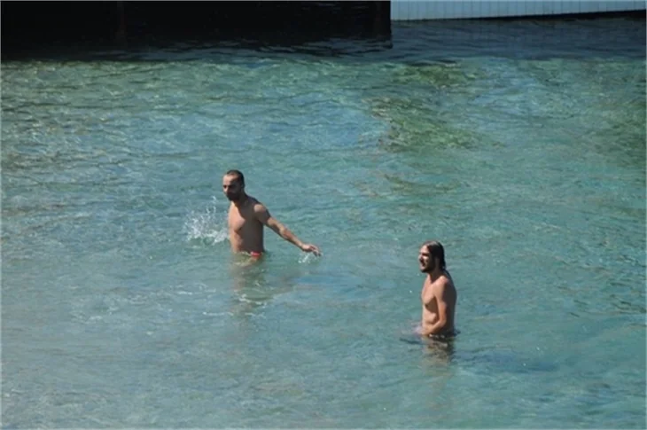 Ünlü futbolcuların tatil keyfi!