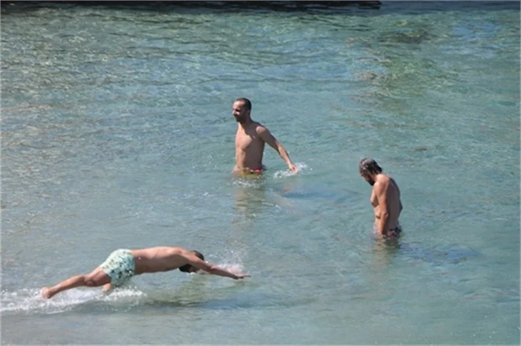 Ünlü futbolcuların tatil keyfi!