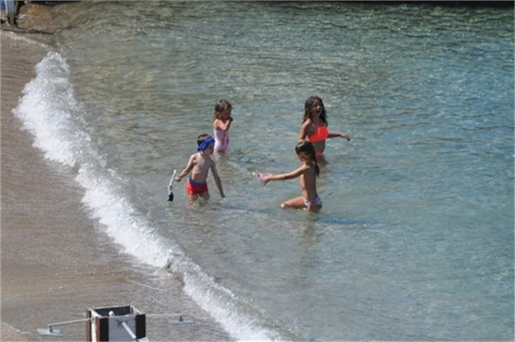 Ünlü futbolcuların tatil keyfi!