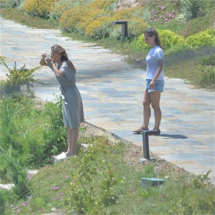 Kerem Bürsin ve Serenay Sarıkaya arasında soğuk rüzgarlar