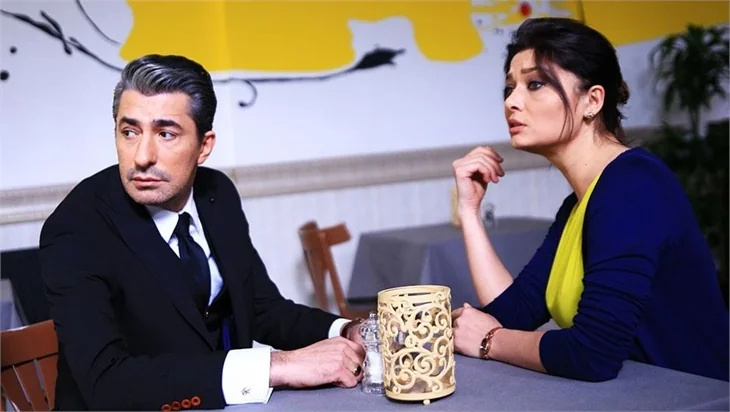 Paramparça oyuncuları dizinin bilinmeyenlerini anlattı