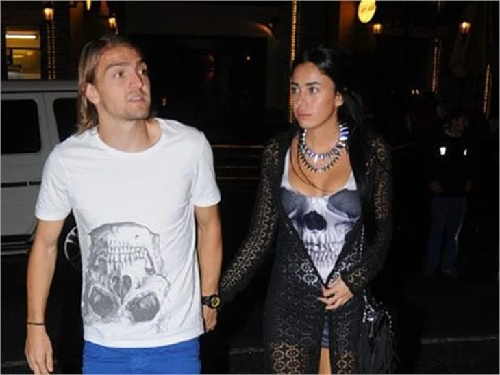 Caner Erkin ile Asena Erkin boşanmıyor