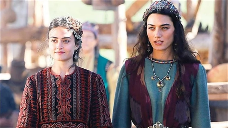Hande Subaşı Diriliş"Ertuğrul"dan ayrıldığını açıkladı