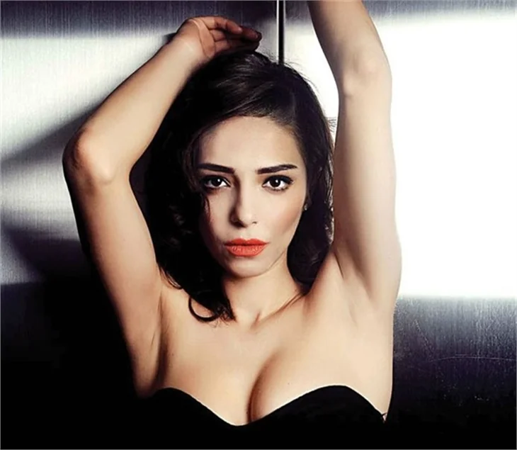 Kovulan Duygu Çetinkaya konuşmaya Twitter'de devam etti