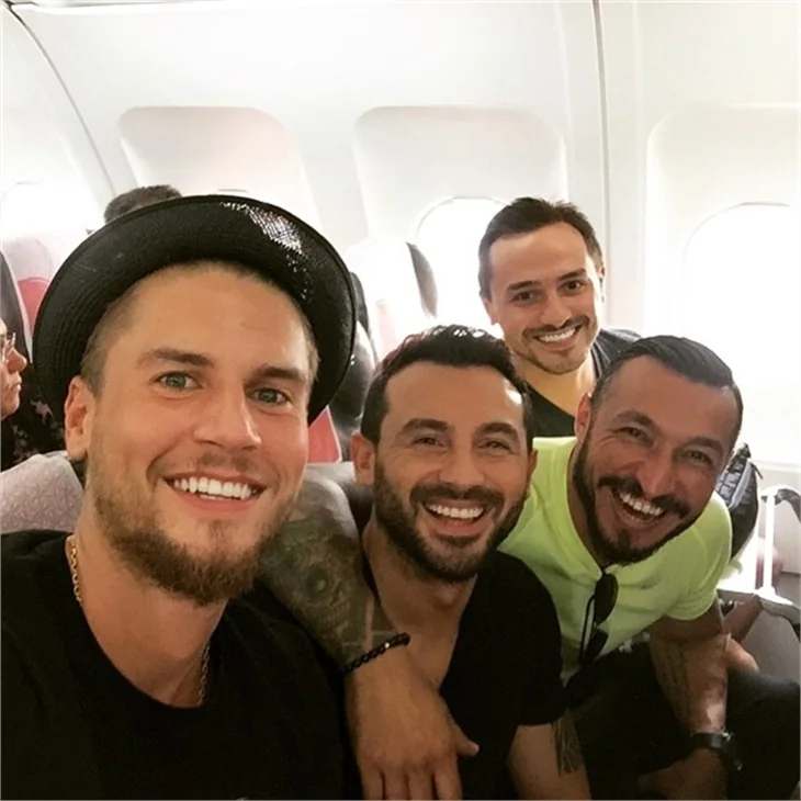 Survivor yarışmacılarını taşıyan uçak havada arıza yaptı