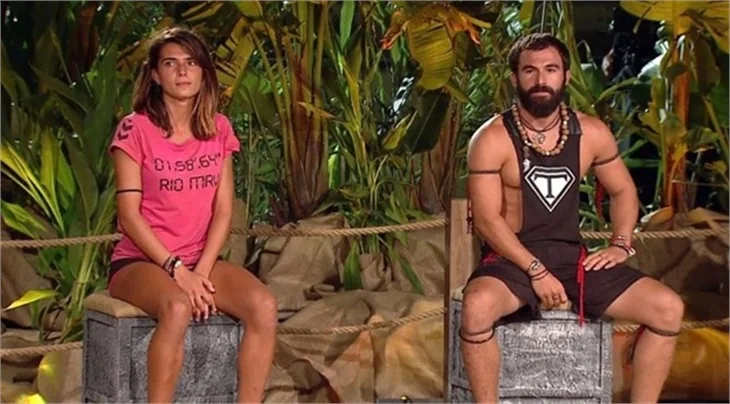Survivor yarışmacılarını taşıyan uçak havada arıza yaptı