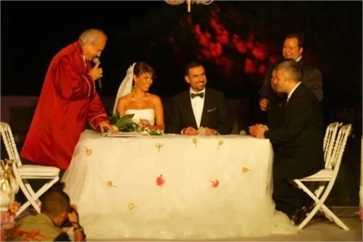 Ünlü çiftlerin nikah fotoğrafları