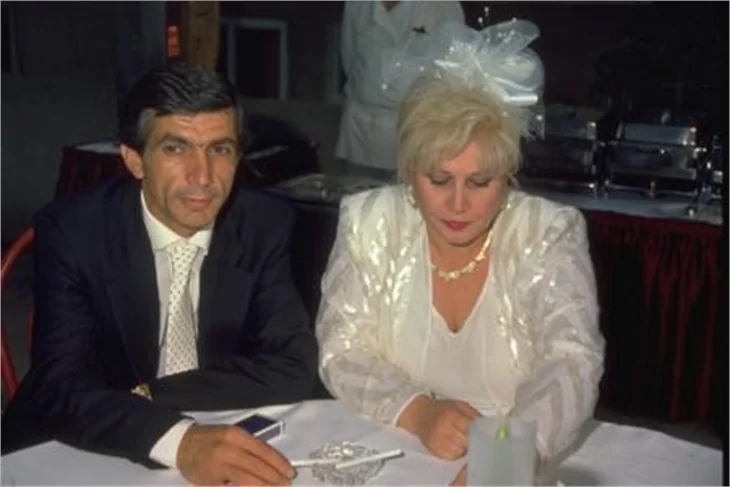 Ünlü çiftlerin nikah fotoğrafları