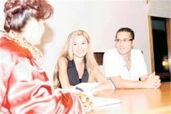 Ünlü çiftlerin nikah fotoğrafları