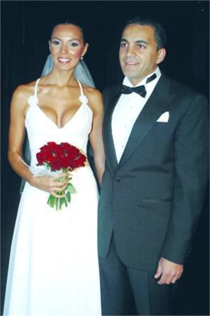 Ünlü çiftlerin nikah fotoğrafları