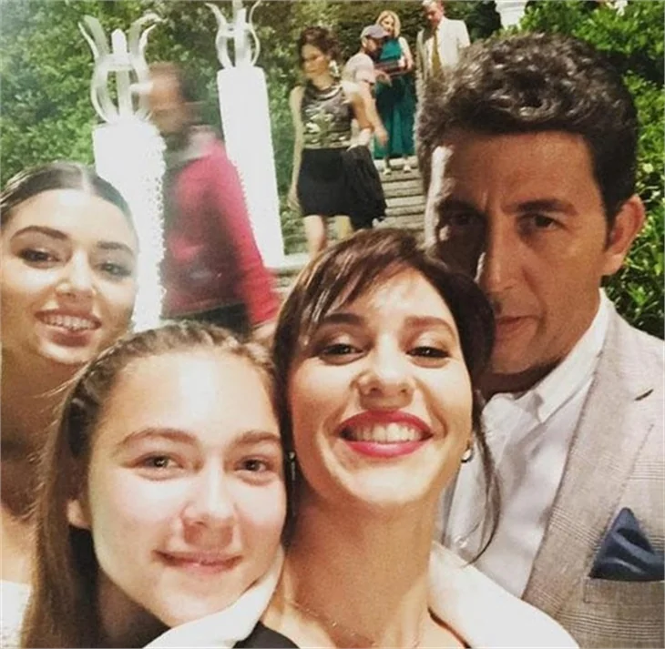 Güneşin Kızları'nın kamera arkasından fotoğraflar