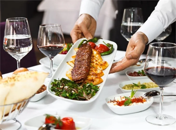 Lezzetin serin suları: Et-Inn