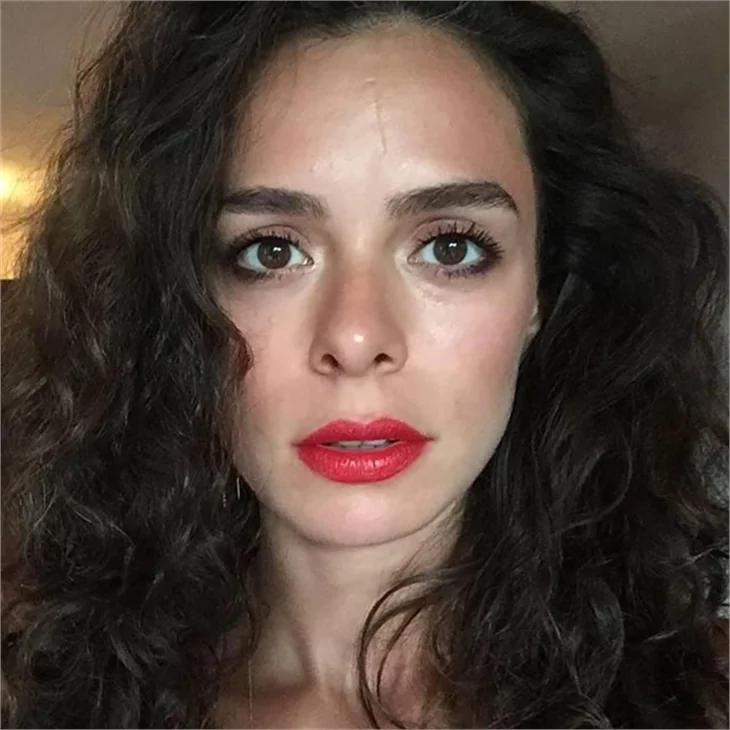 Özge Özpirinçci'nin ilginç takıntısı