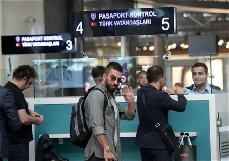 Arda Turan imza için Barcelona'ya gitti