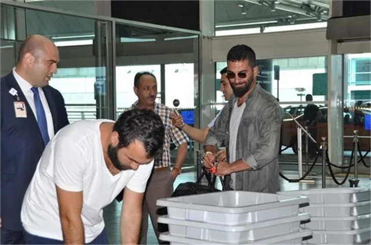 Arda Turan imza için Barcelona'ya gitti