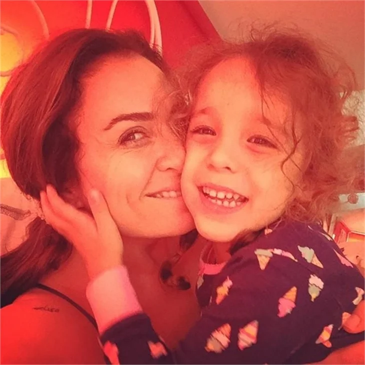 Ceyda Düvenci'den iyi haber
