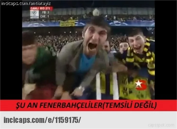Van Persie geldi sosyal medya patladı!