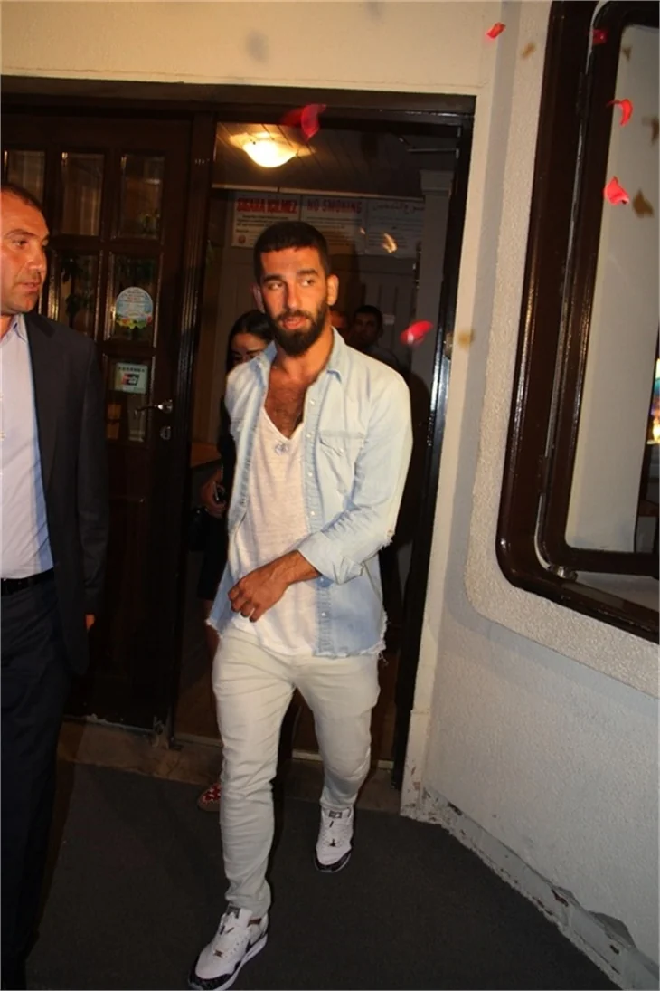 Arda Turan ve Aslıhan Doğan'ın son gecesi