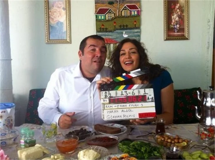 Özge Borak'tan yeni aşk açıklaması