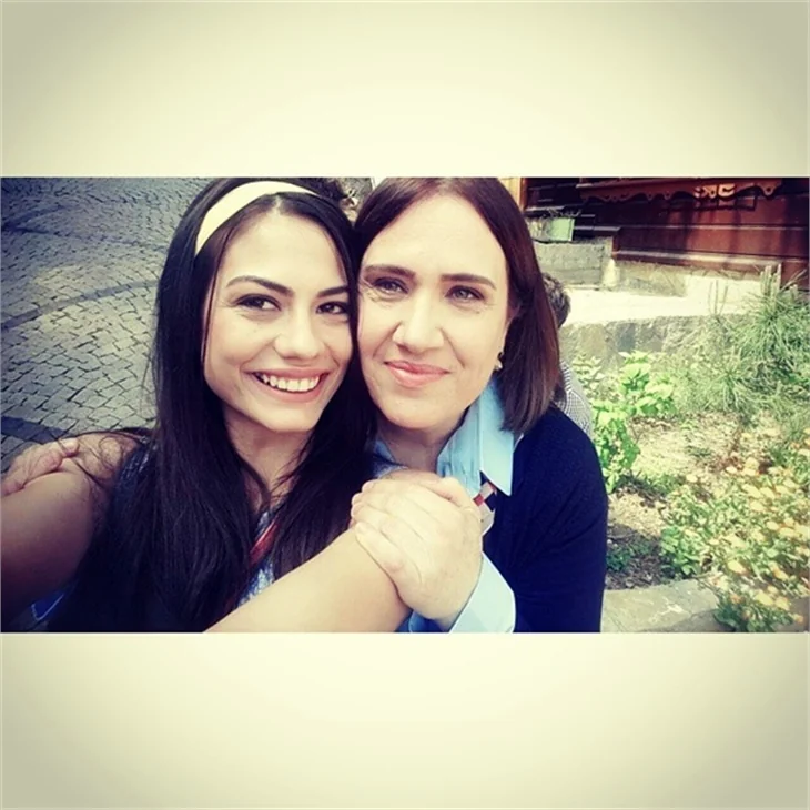 Çilek Kokusu'nun set arkası fotoğrafları