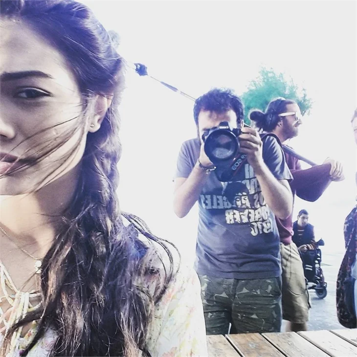 Çilek Kokusu'nun set arkası fotoğrafları