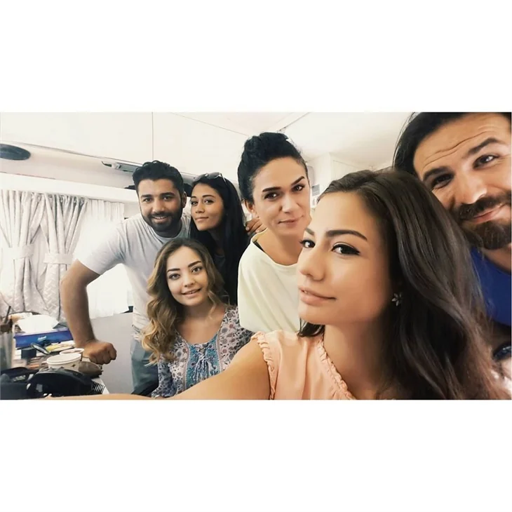 Çilek Kokusu'nun set arkası fotoğrafları
