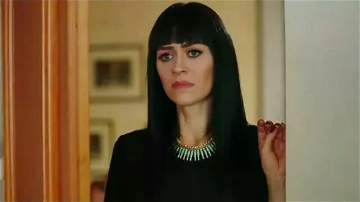 'Kara Para Aşk' ekibinden duygusal veda!
