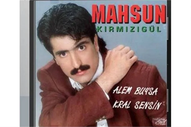 Ünlülerin ilk albüm kapakları