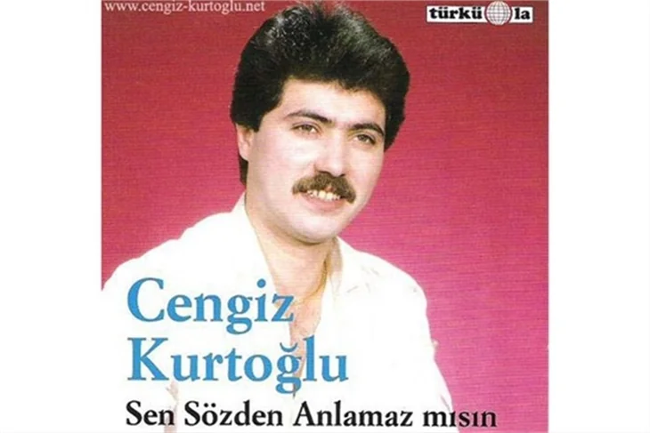 Ünlülerin ilk albüm kapakları