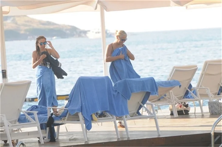 Banu Zorlu soluğu Bodrum'da aldı!