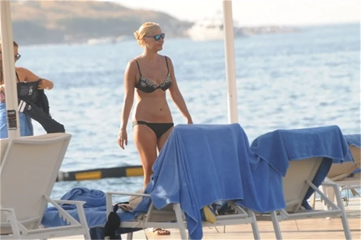 Banu Zorlu soluğu Bodrum'da aldı!