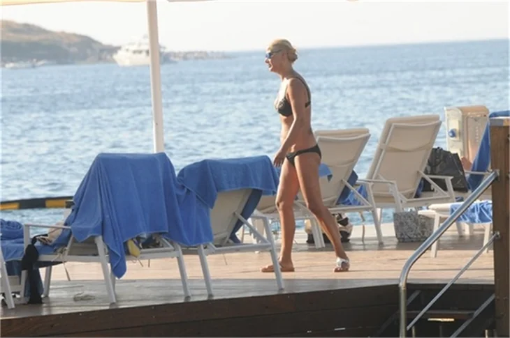 Banu Zorlu soluğu Bodrum'da aldı!
