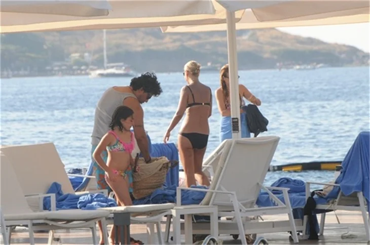 Banu Zorlu soluğu Bodrum'da aldı!