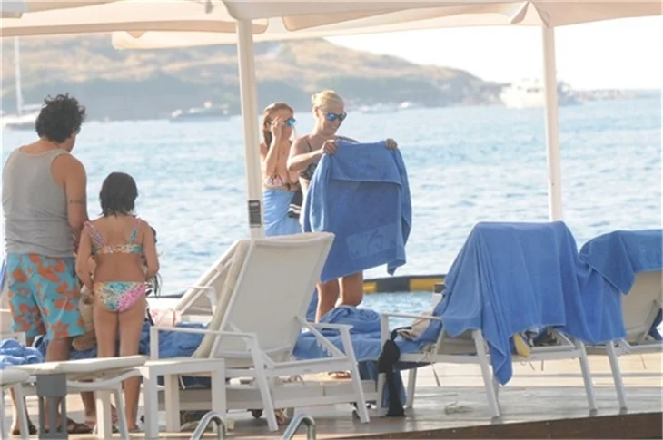 Banu Zorlu soluğu Bodrum'da aldı!