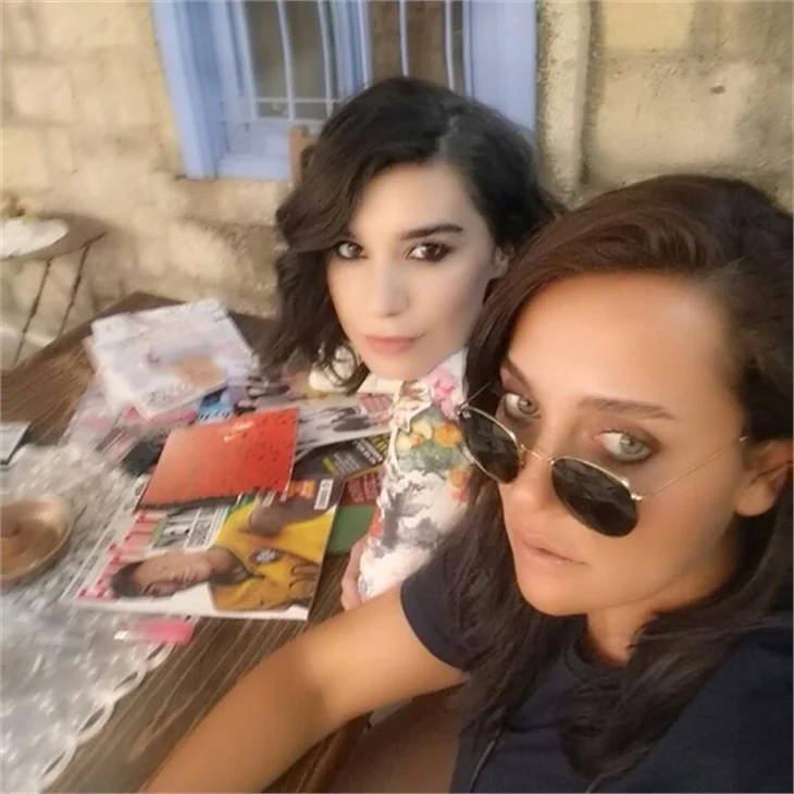 Diriliş ekibi Çeşme'de tatilde!