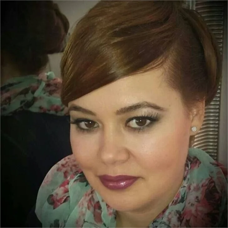 İşte Fahriye Evcen’in ablası
