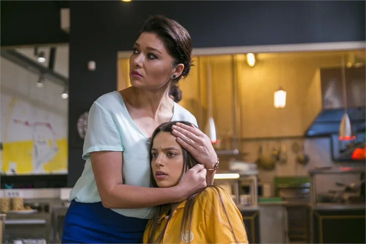 Paramparça'ya Medcezir'den bomba transfer