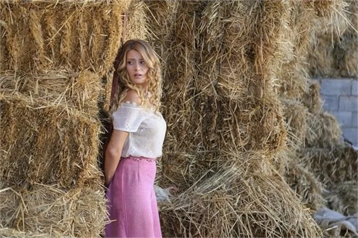 Gizem Karaca'nın paylaştığı fotoğrafa tepki yağdı