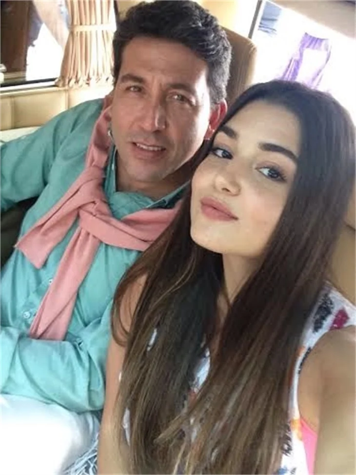 Hande Erçel röportajı