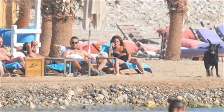 Buğra Gülsoy ve Nilüfer Gürbüz tatilde