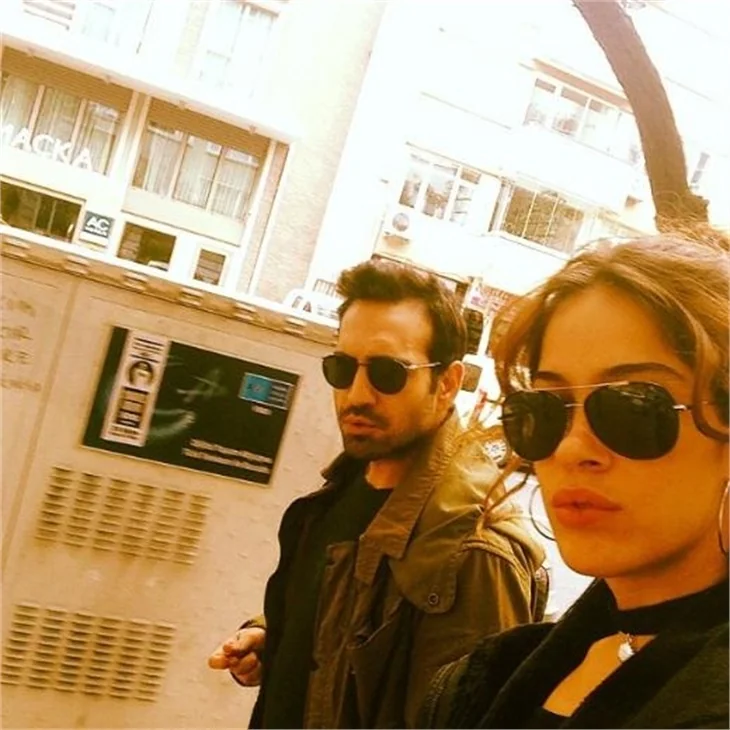 Buğra Gülsoy ve Nilüfer Gürbüz tatilde