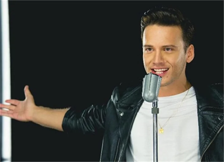 Edis de film kadrosunda
