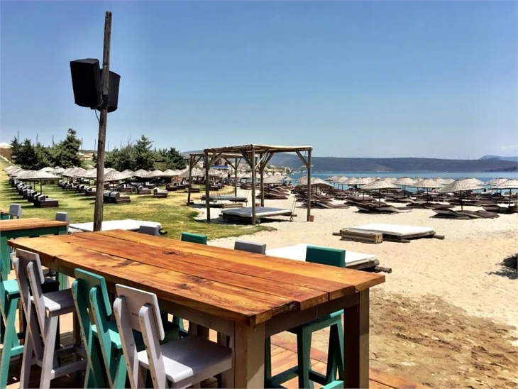 Alaçatı'nın eğlence rotası: Madeo Beach