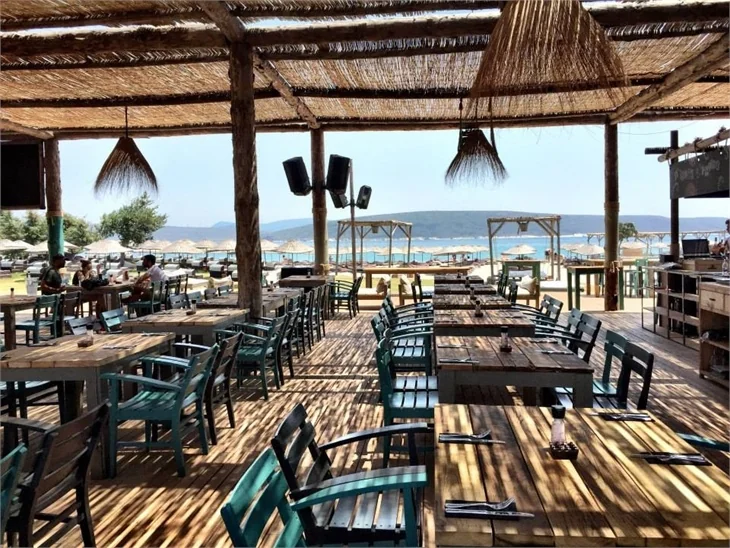 Alaçatı'nın eğlence rotası: Madeo Beach