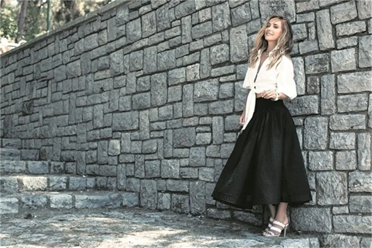 Burçin Terzioğlu: Sette çıplak ve özgürüm