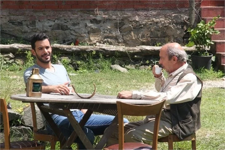 Kiralık Aşk'ta Ömer’in aklı karışıyor!
