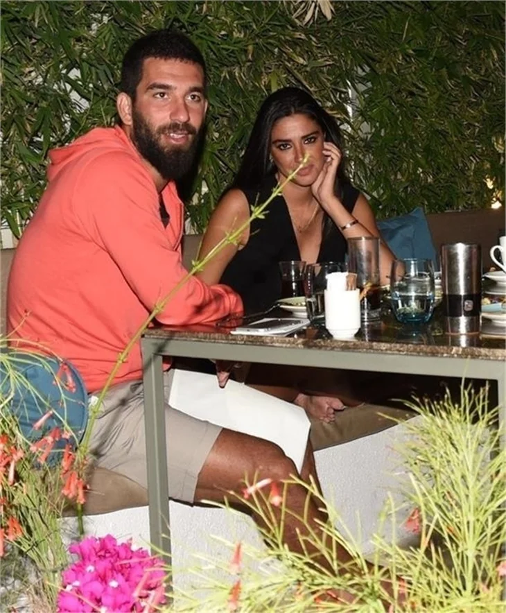 Arda Turan, Aslıhan için sınır tanımadı