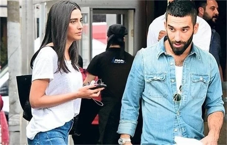 Aslıhan Doğan ve Arda Turan tekrar bir arada!