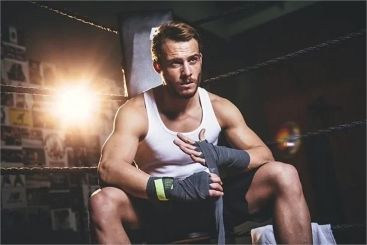 Kerem Bürsin'in partneri bulunamadı