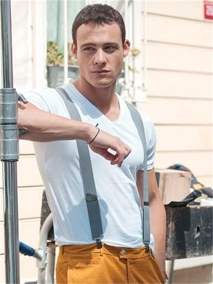 Kerem Bürsin'in partneri bulunamadı